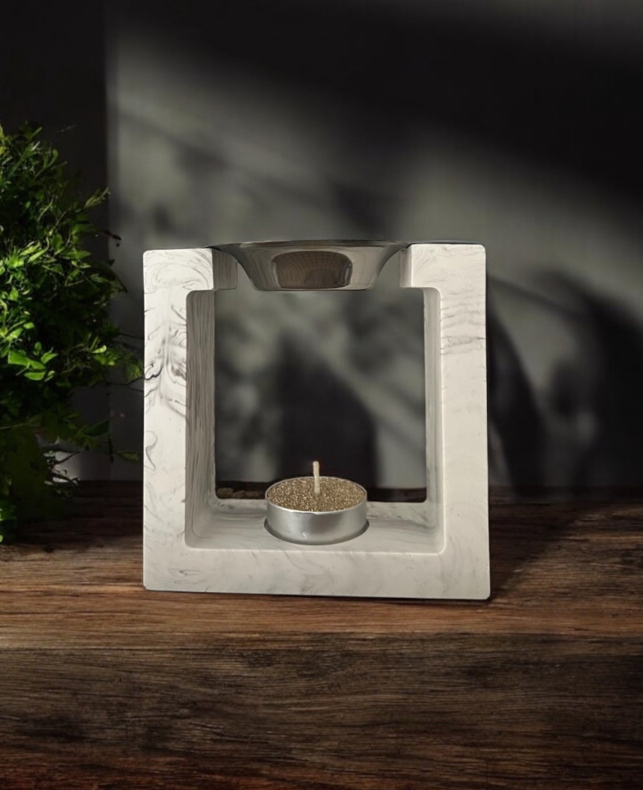 wax melt warmer and essential oil burner